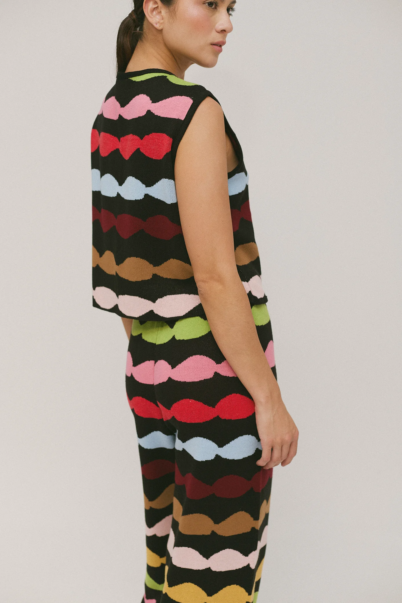 Glazed Gift Vest - Image 5