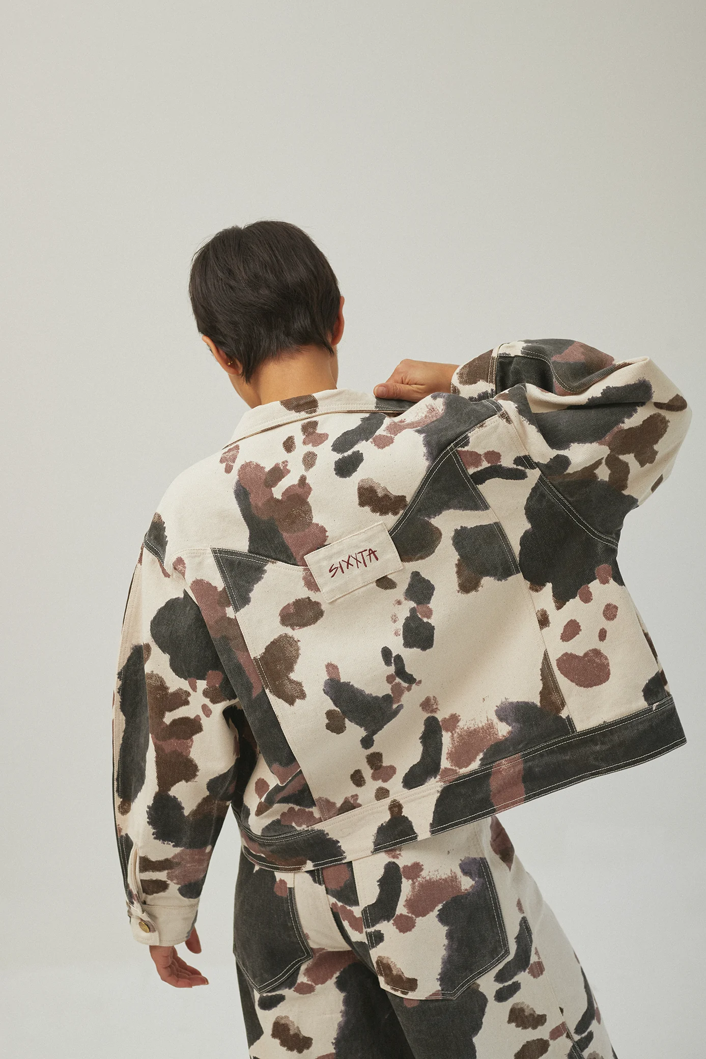 Fiesta Solar Jacket - Image 4