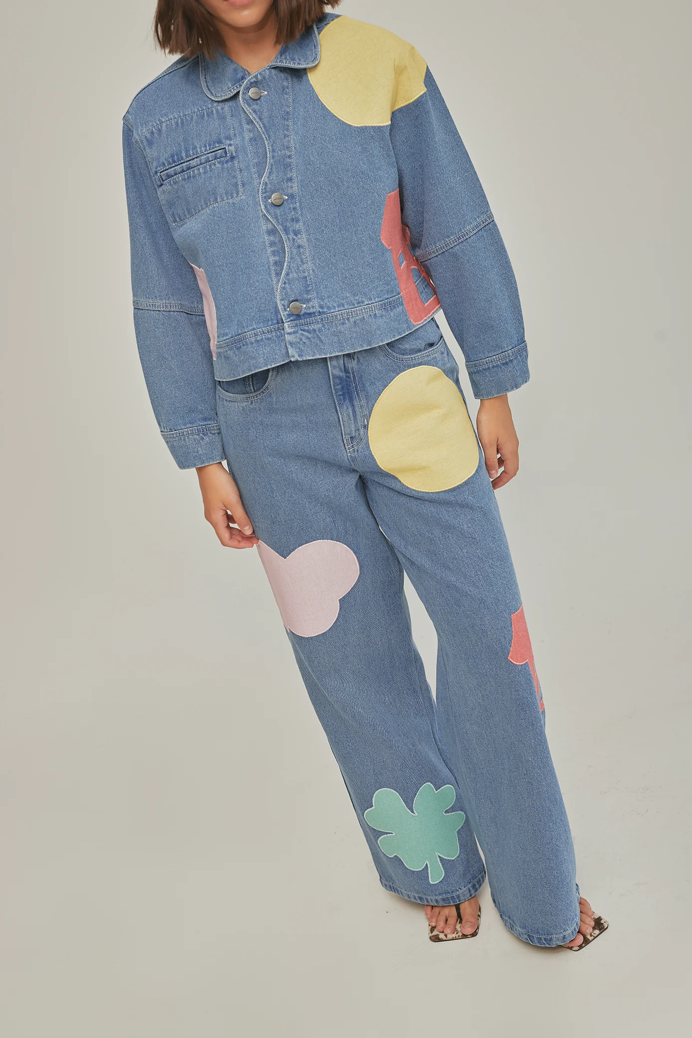 Drawing Patch Chill Jeans - Image 3