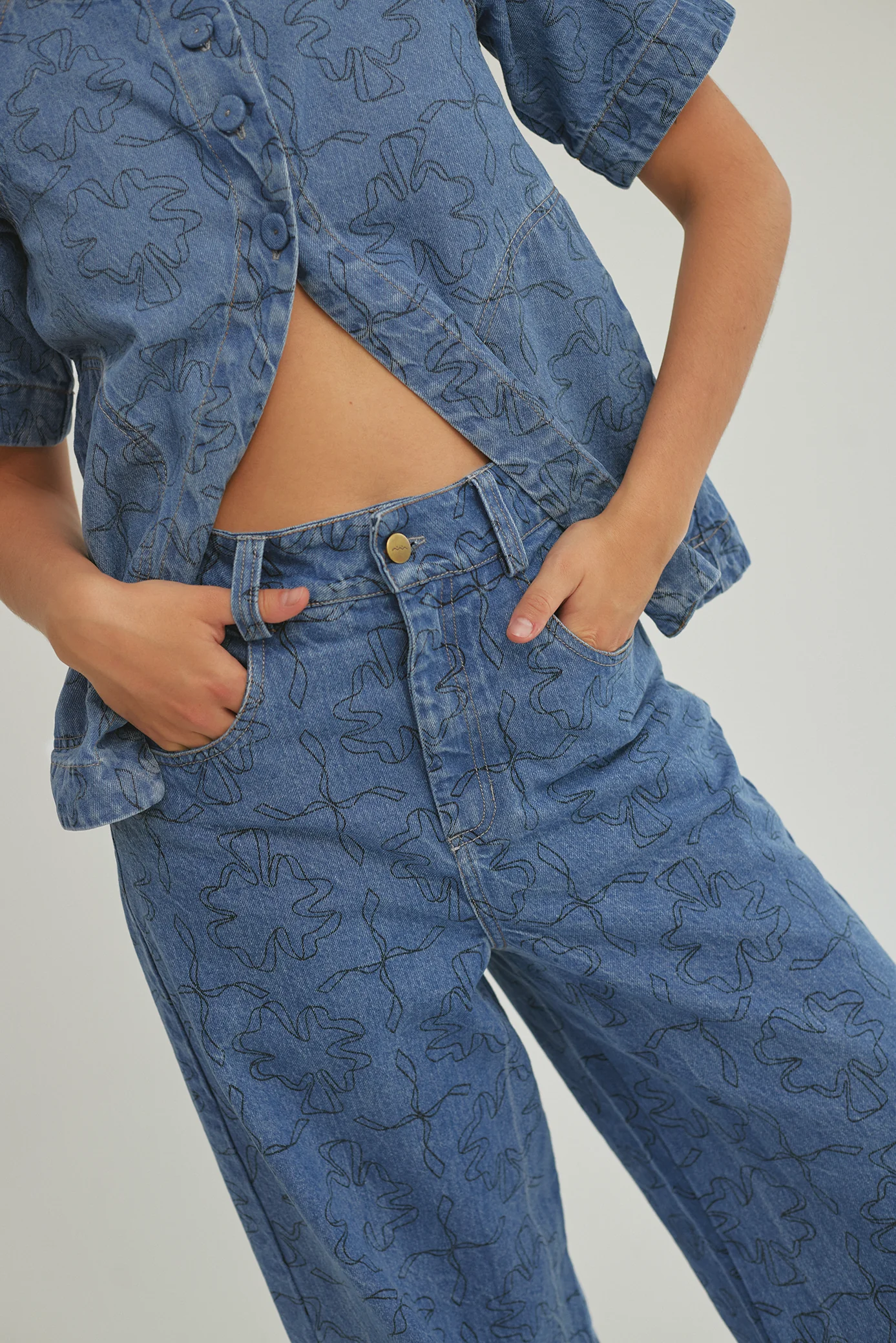Lucky Chill Jeans - Image 6