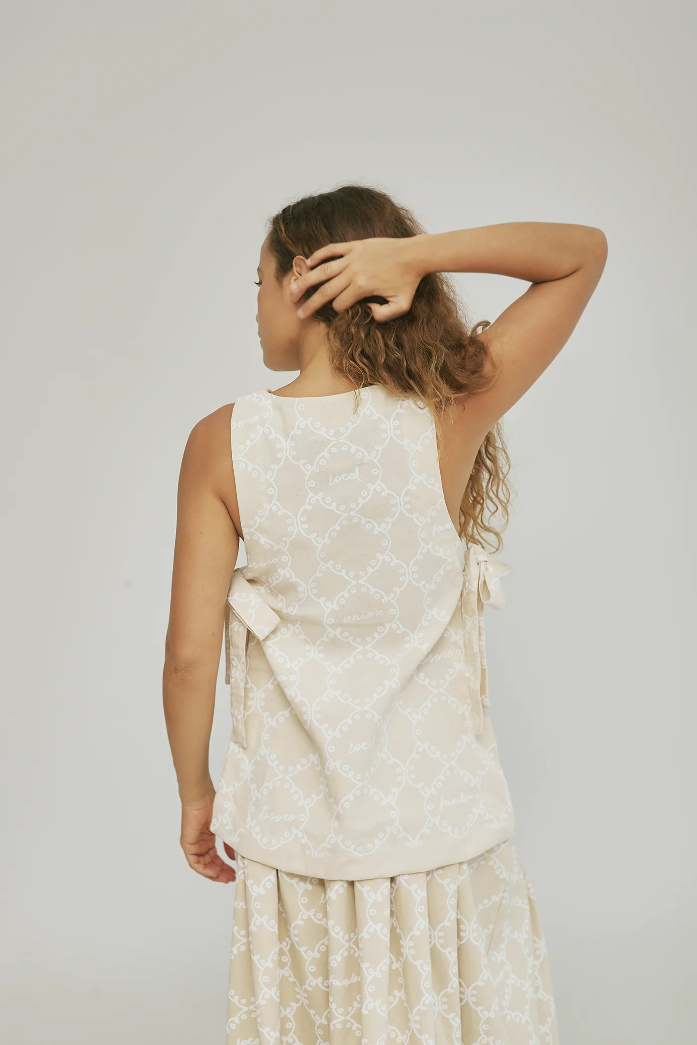 Brotherhood Raw Tablecloth Top - Image 4