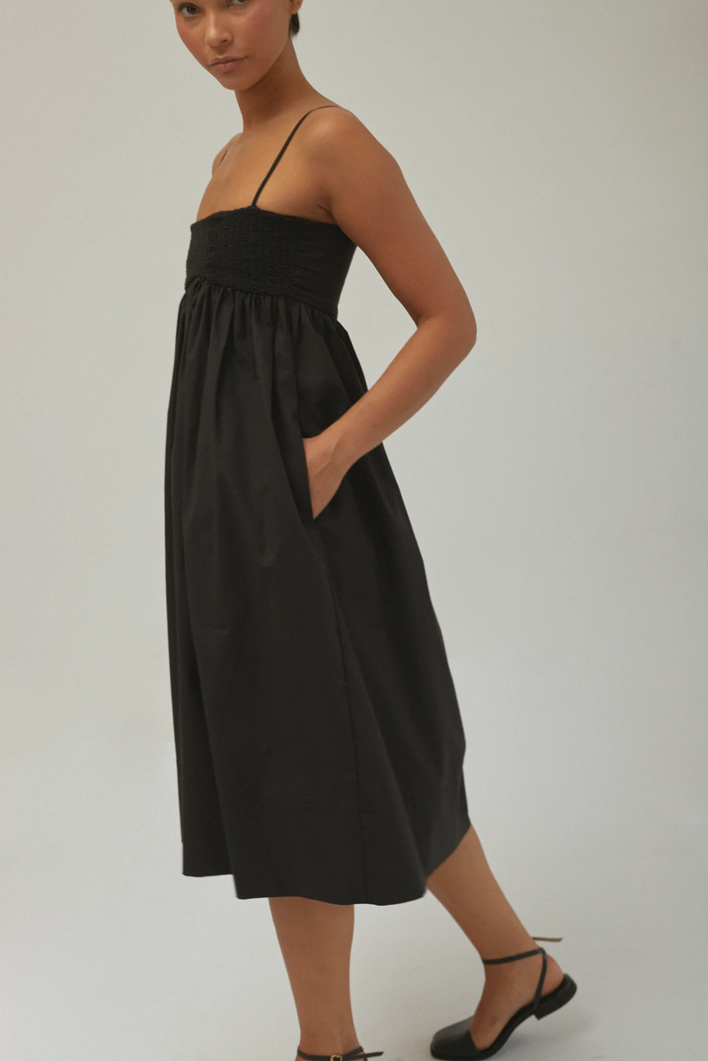The Black Dress Visit - Image 3